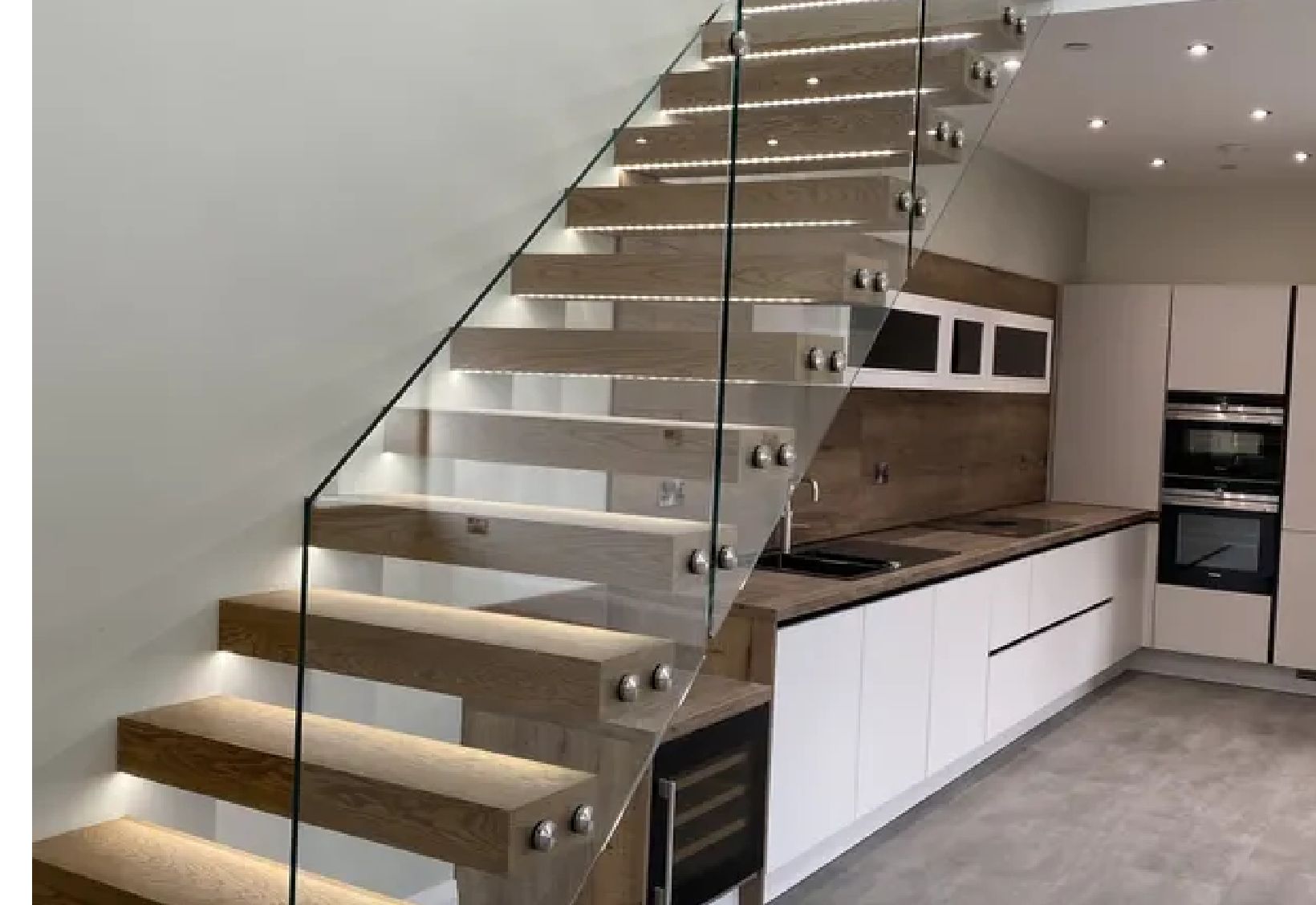 Floating Staircase installation and design